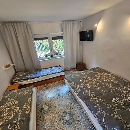 Malinowka Apartment Янтар Екстериор снимка